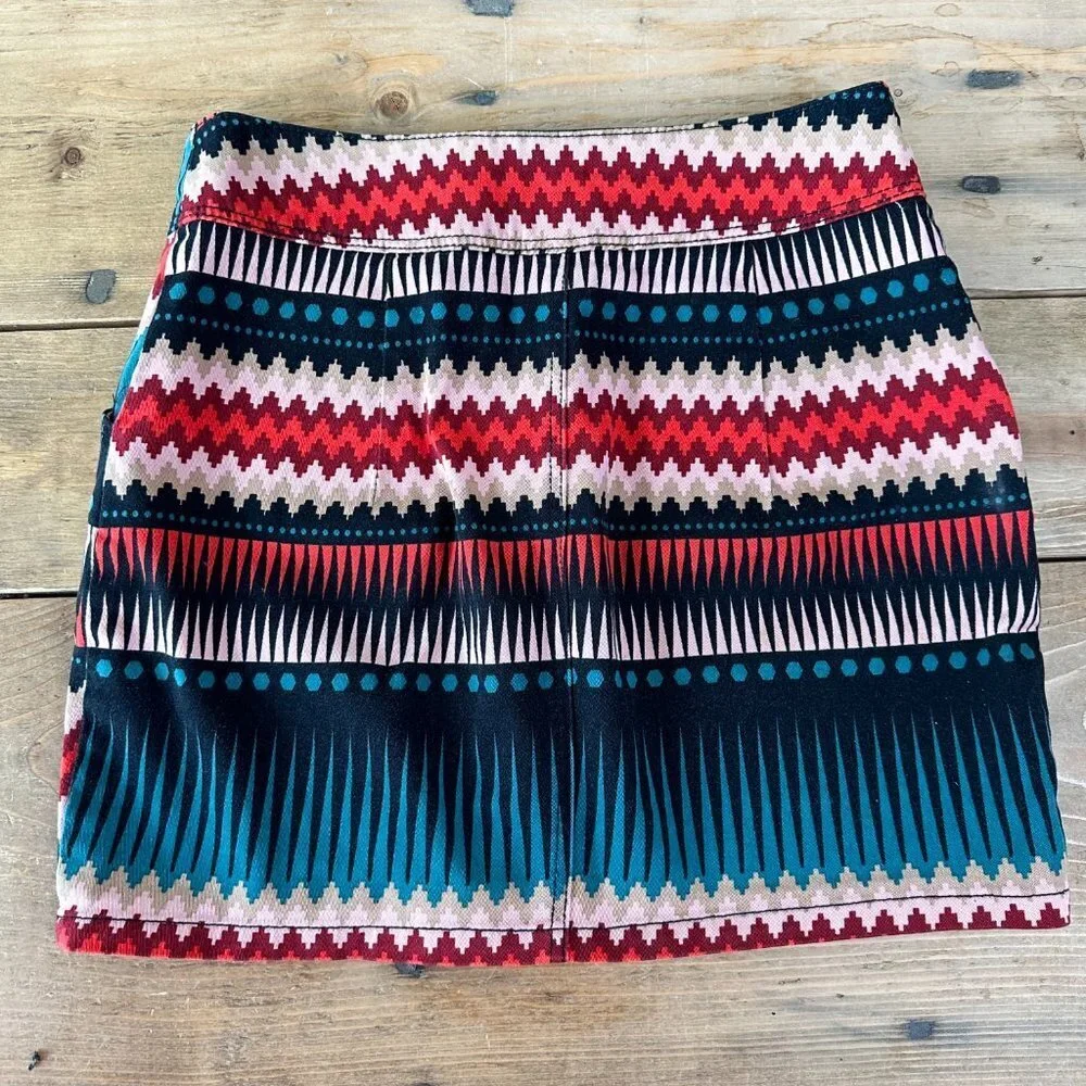 Divided Southwestern Mini Skirt‎ Red Blue Black Size 6